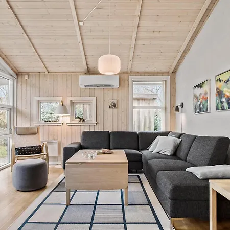 Ferienhaus Lovely In With Wifi Gilleleje